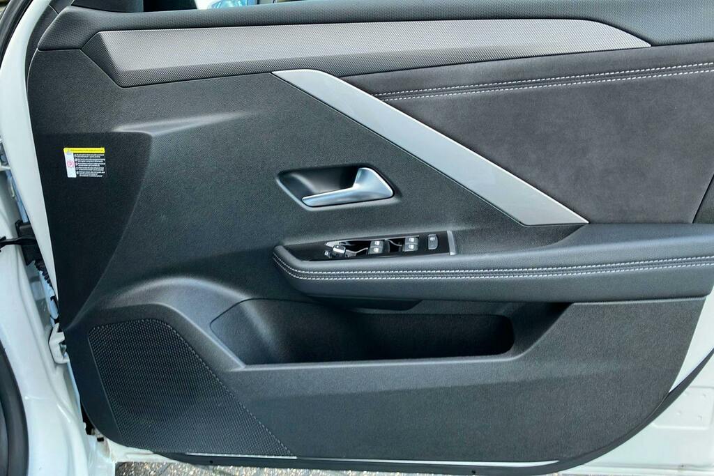 Vauxhall Astra Gs Line Black #38