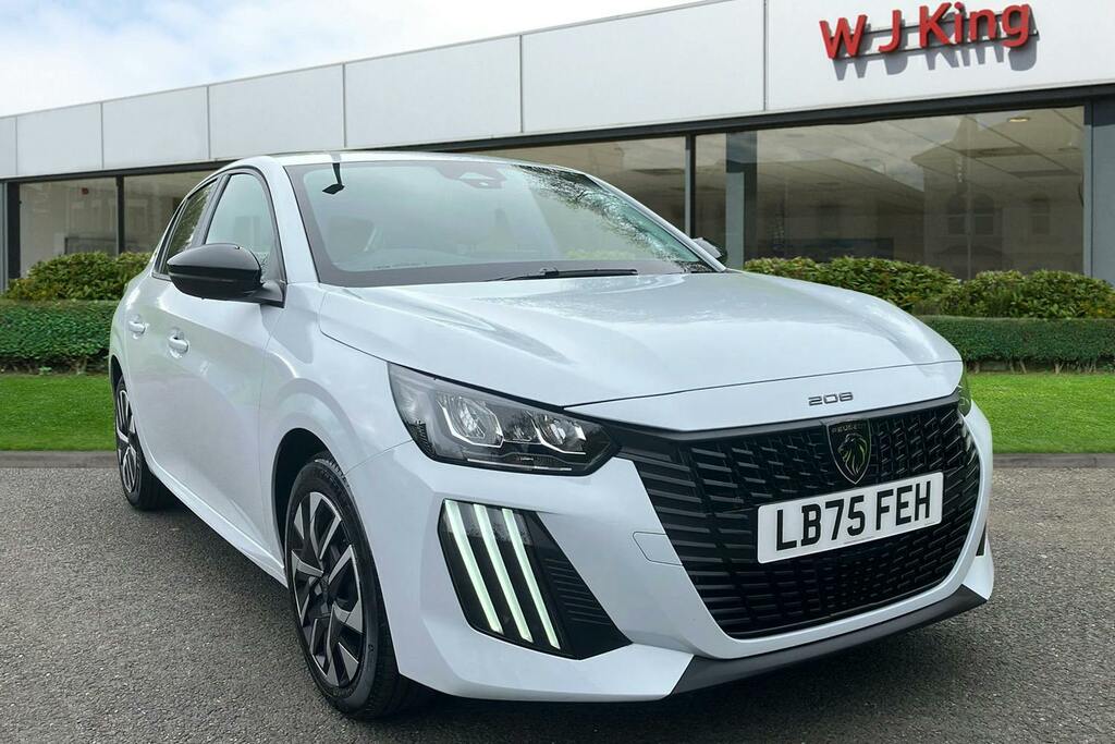Peugeot 208 1.2 Puretech Style Hatchback White