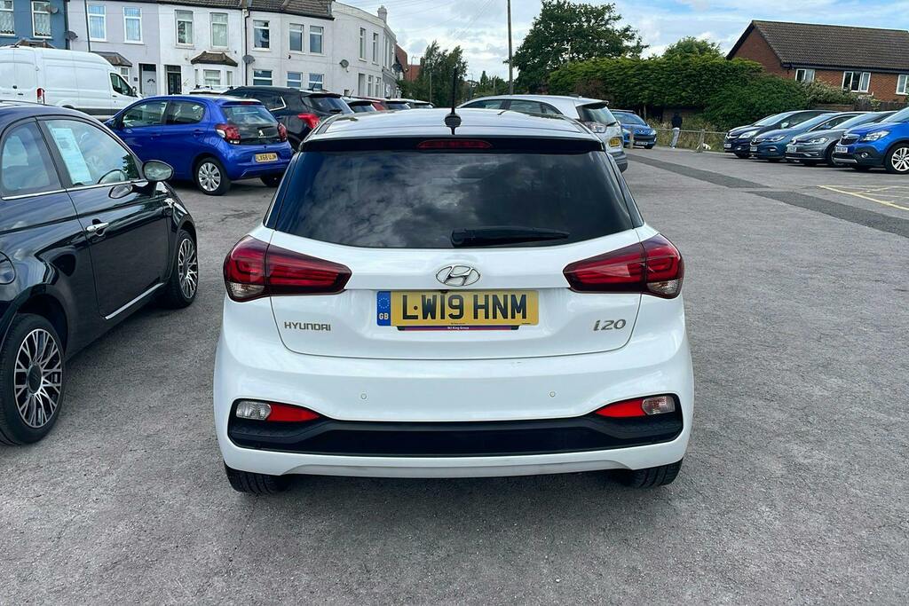 Hyundai I20 1.2 Play Hatchback White #6