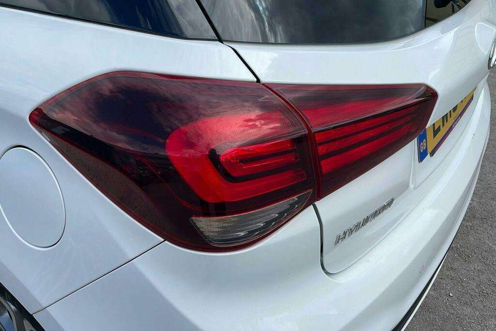 Hyundai I20 1.2 Mpi S Red #37