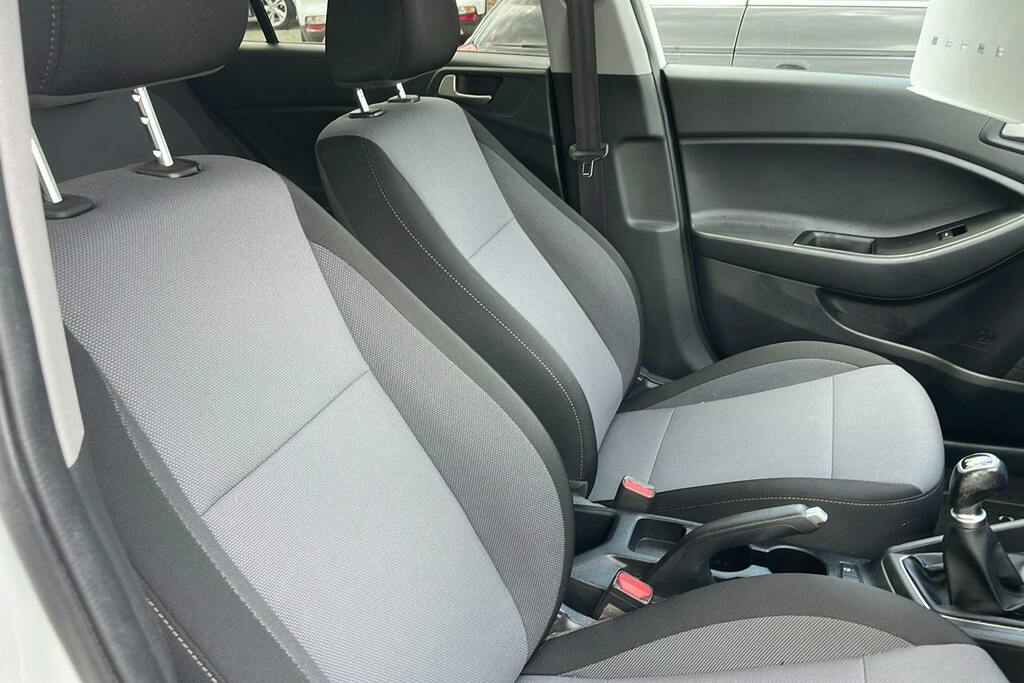 Hyundai I20 1.2 Mpi S Red #24