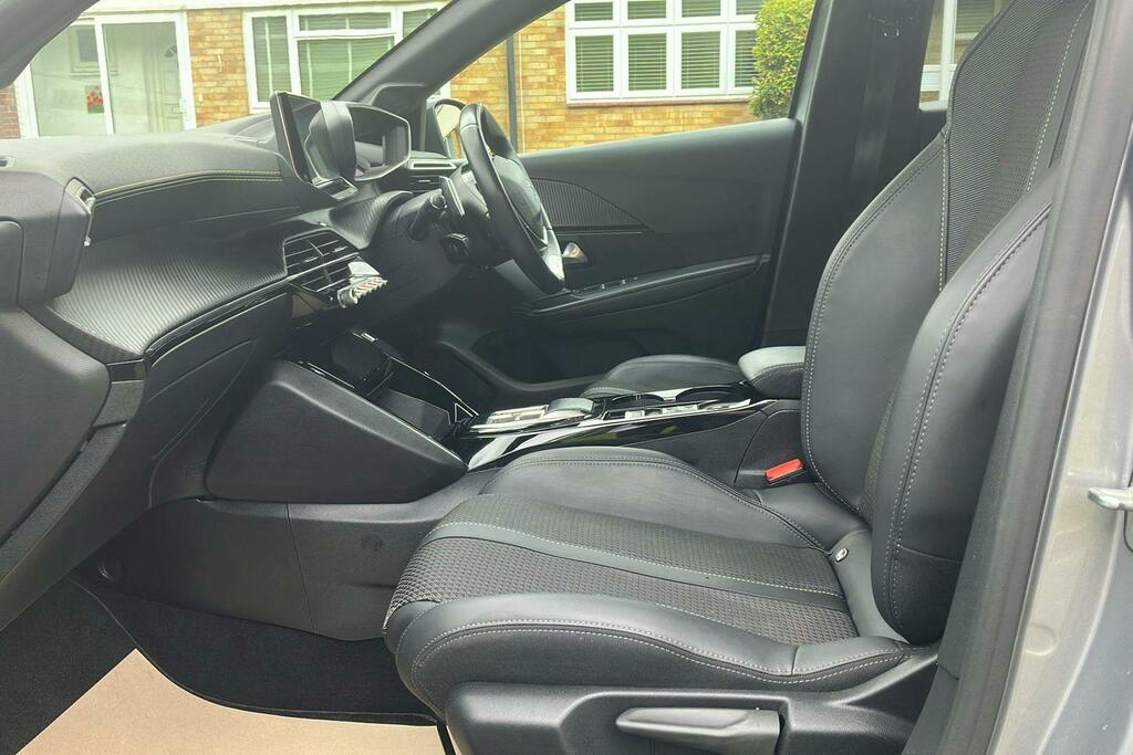 Peugeot 208 1.2 Puretech Gt Hatchback Eat Grey #4