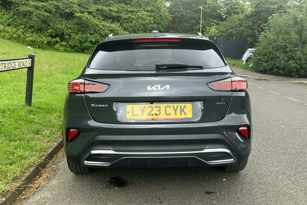 Kia Xceed 1.5 T Gdi Gt Line Suv Grey #6