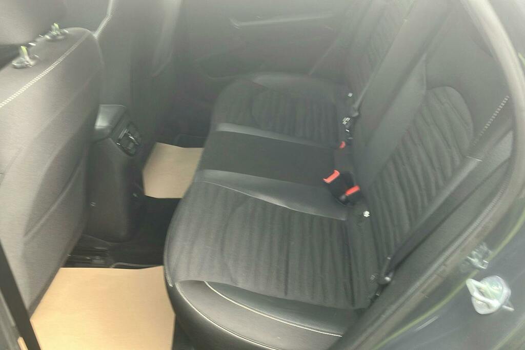 Kia Xceed 1.5 T Gdi Gt Line Suv Grey #4
