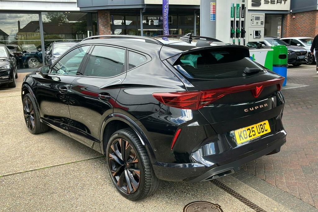 Cupra Formentor 1.5 Etsi V3 Suv Hybrid Dsg Black #2