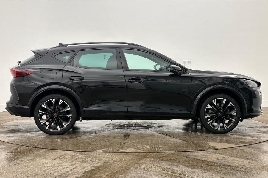 Cupra Formentor 1.5 Ehybrid 25.8Kwh Vz2 Suv Plug In Hyb Black #4