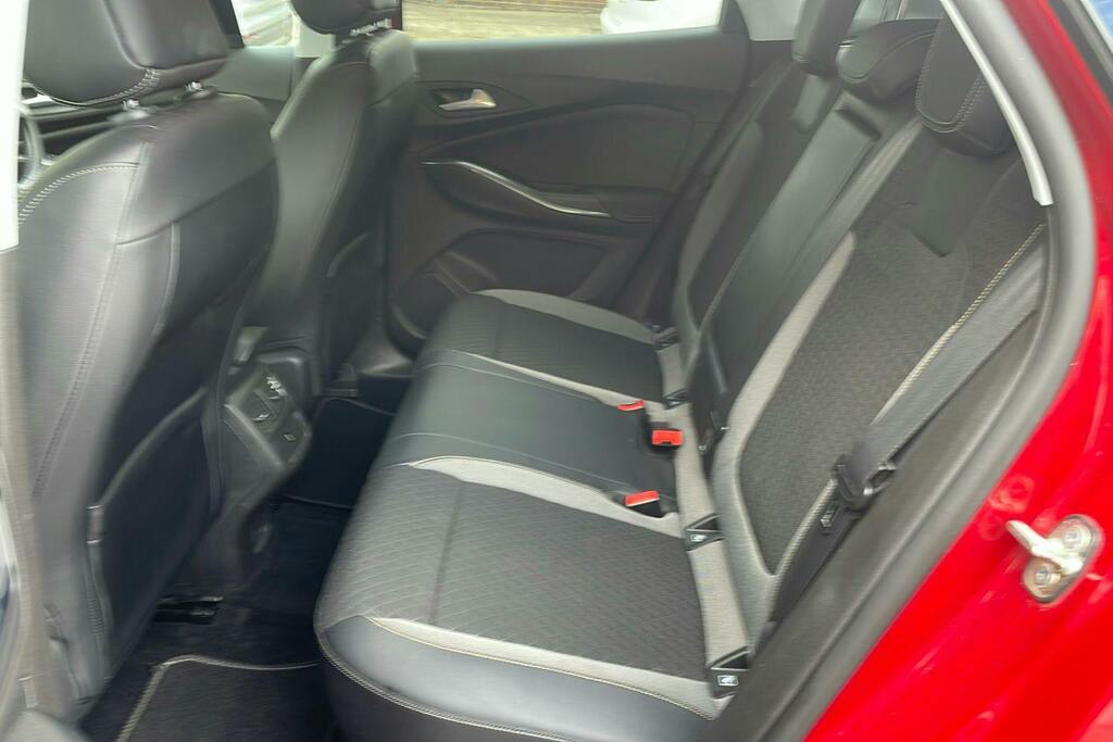 Vauxhall Grandland X 1.2 Turbo Tech Line Nav Suv Red #4