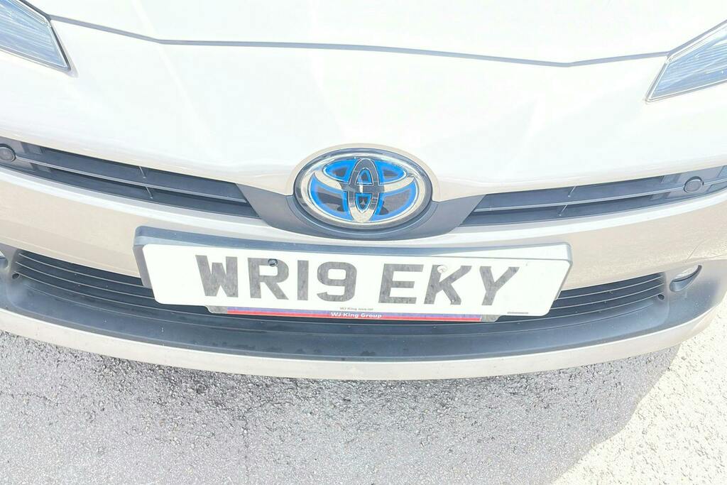 Toyota Prius+ 1.8L Excel Grey #44