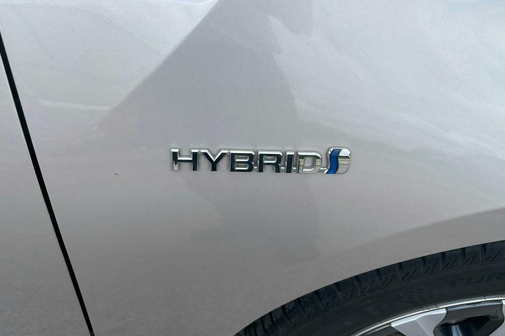 Toyota Prius+ 1.8L Excel Grey #30