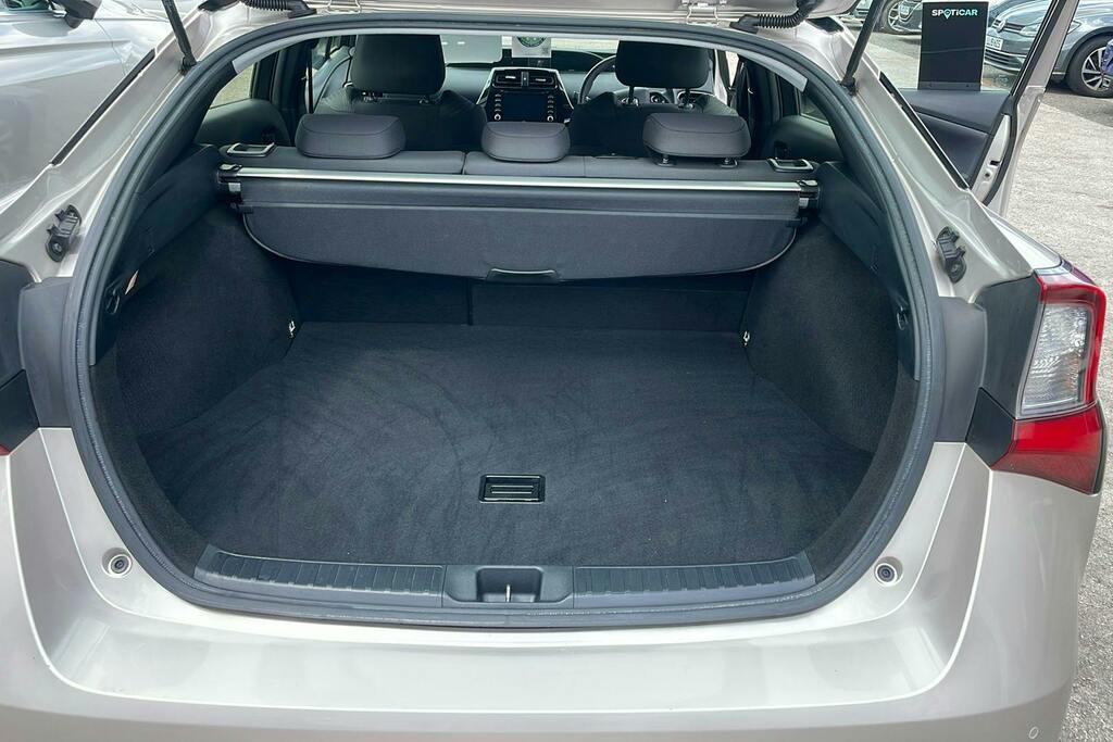 Toyota Prius+ 1.8L Excel Grey #11