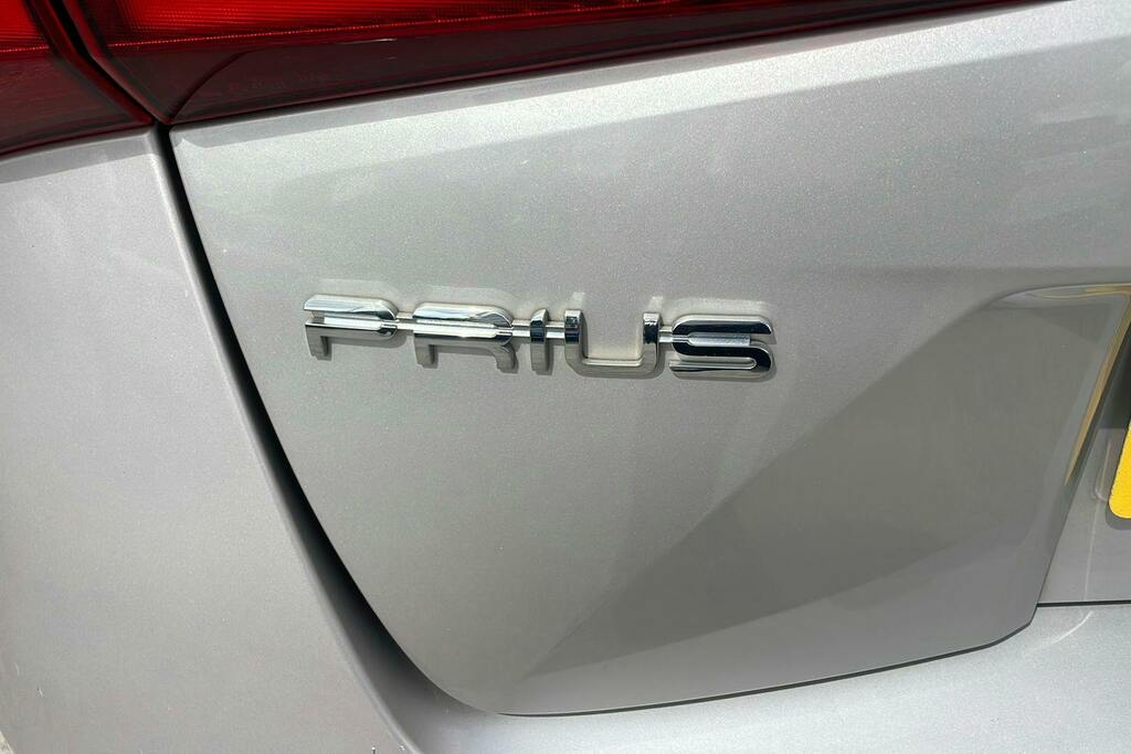 Toyota Prius+ 1.8L Excel Grey #38