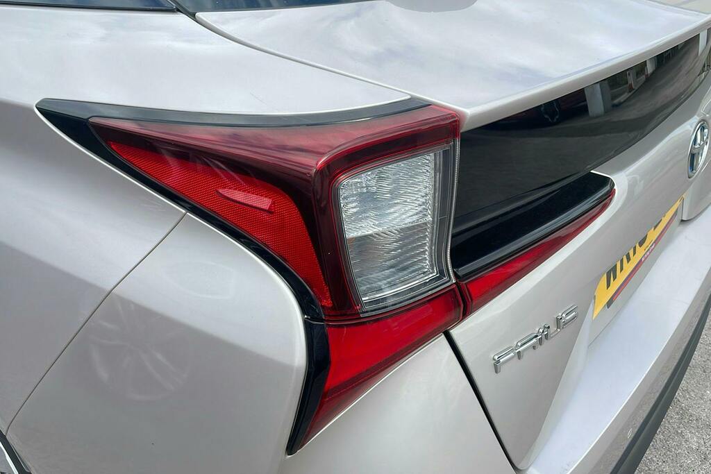 Toyota Prius+ 1.8L Excel Grey #36