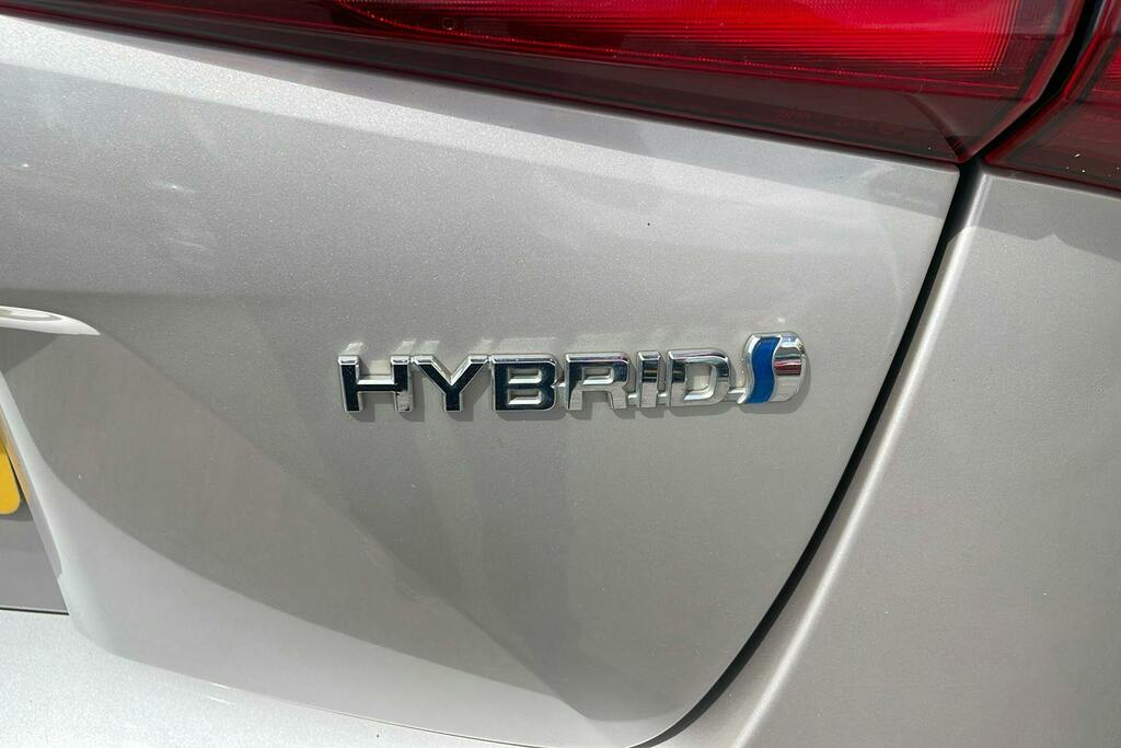 Toyota Prius+ 1.8L Excel Grey #39