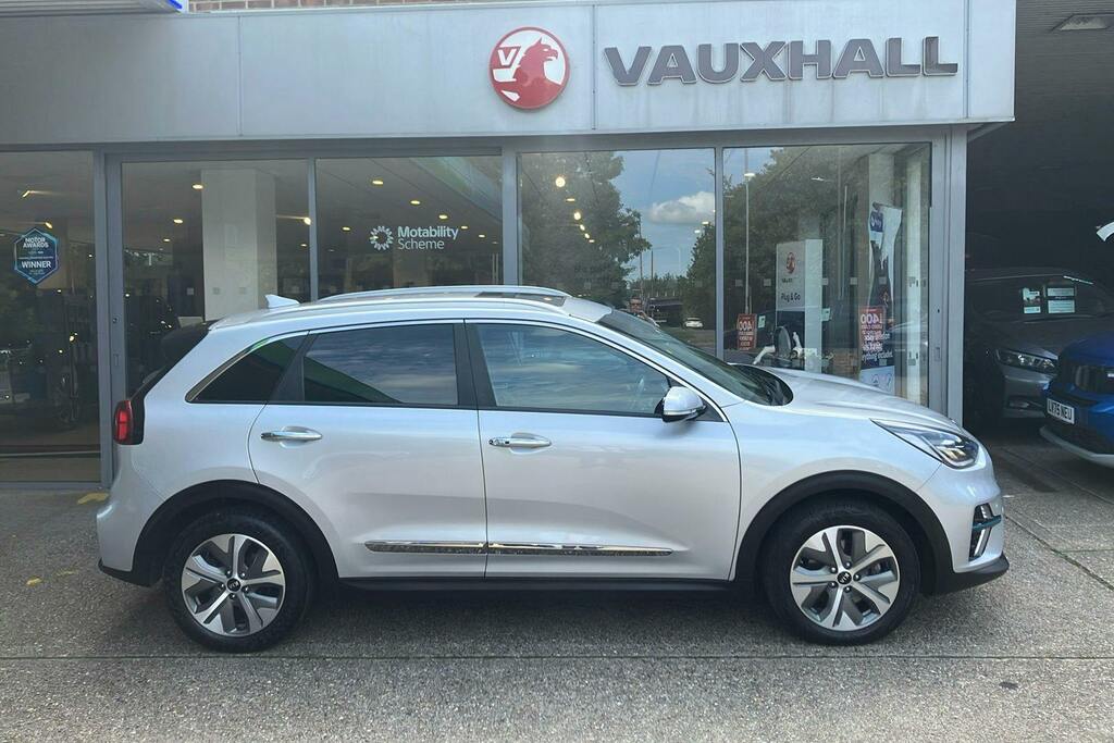 Kia e-Niro 64Kwh 4 Plus Suv Silver #5