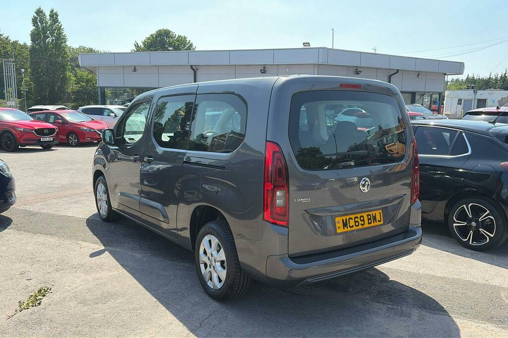 Vauxhall Combo Life 1.5 Turbo D Blueinjection Energy Xl Mpv Grey #2
