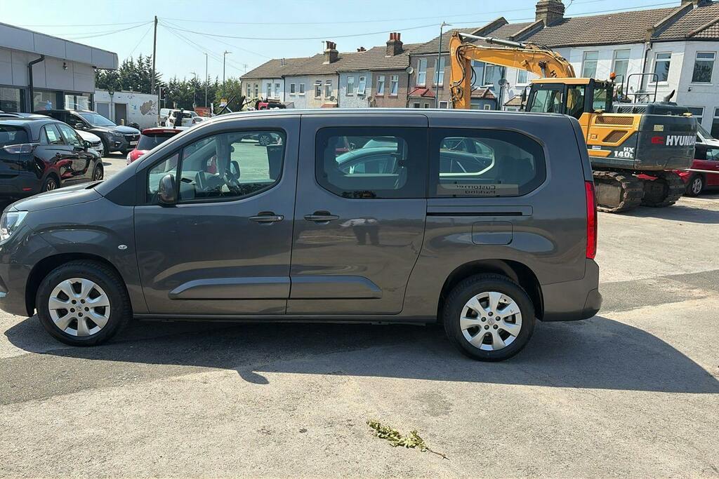 Vauxhall Combo Life 1.5 Turbo D Blueinjection Energy Xl Mpv Grey #3