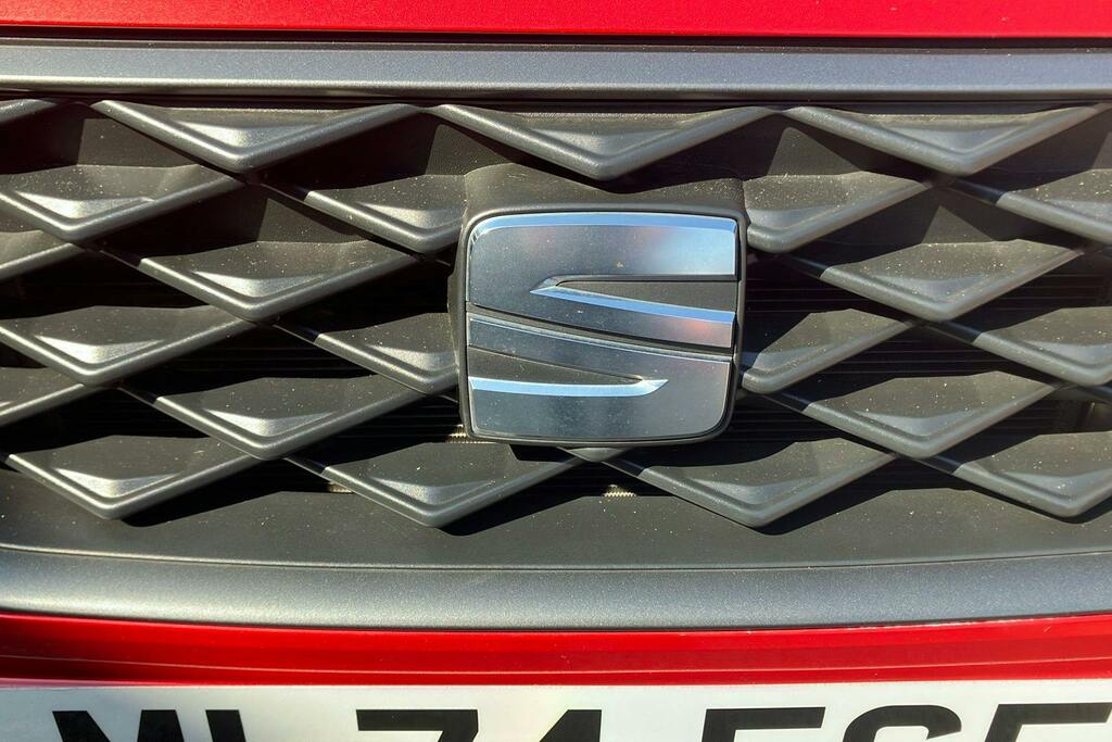 Seat Arona 1.0 Tsi 110 Xperience Lux Dsg Red #20