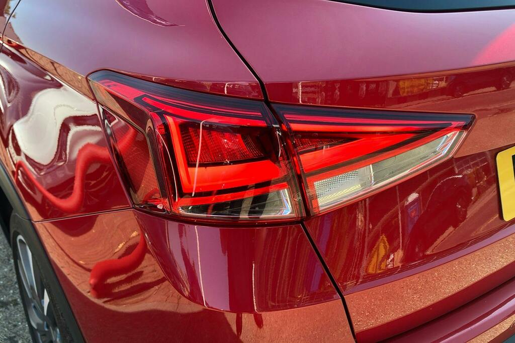 Seat Arona 1.0 Tsi 110 Xperience Lux Dsg Red #25
