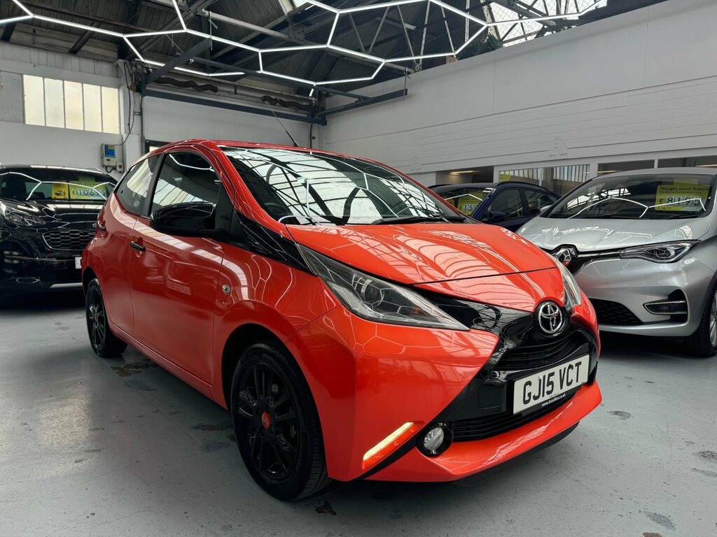 Toyota Aygo 1.0 Vvt-i X-cite Hatchback Euro 5 6 Orange