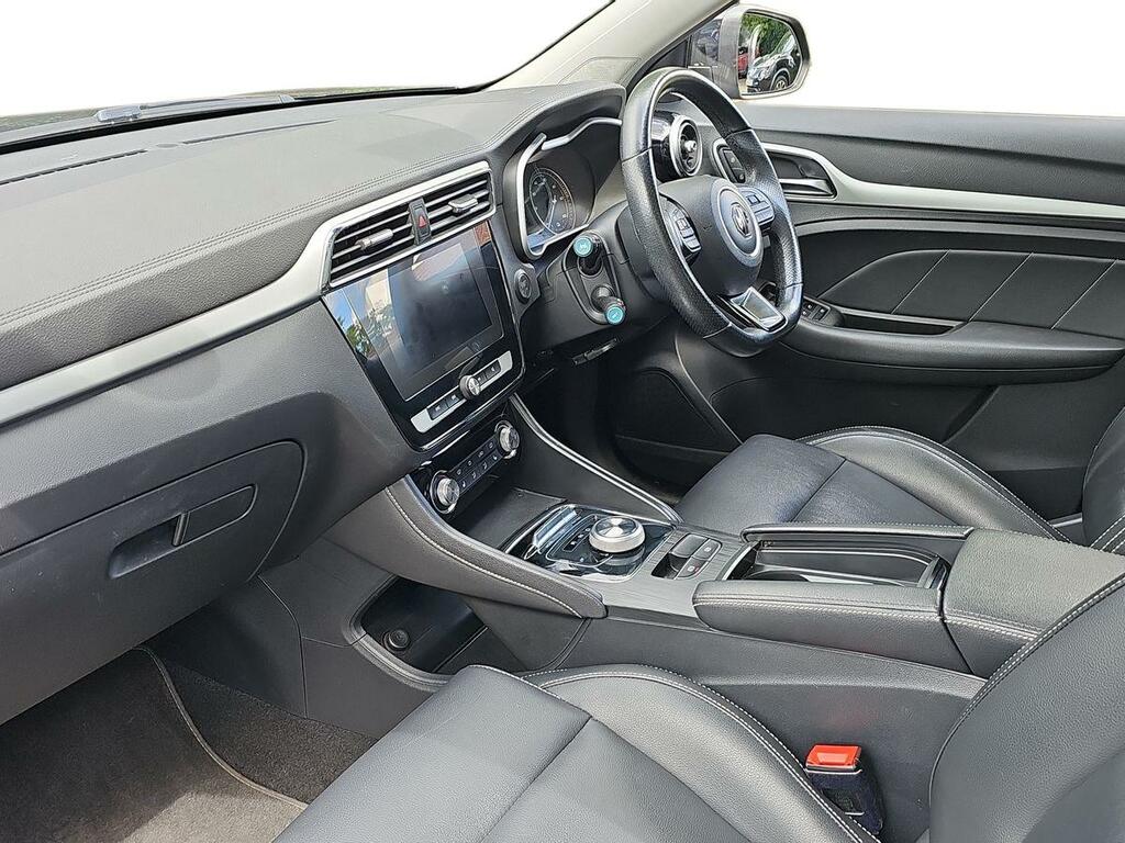 MG ZS 44.5Kwh Exclusive Suv 143 Ps Black #3