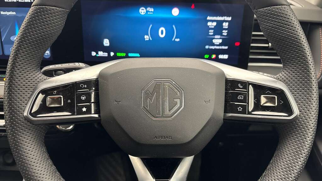 MG HS 1.5 T-gdi Phev Trophy - 2025 75 Black #11