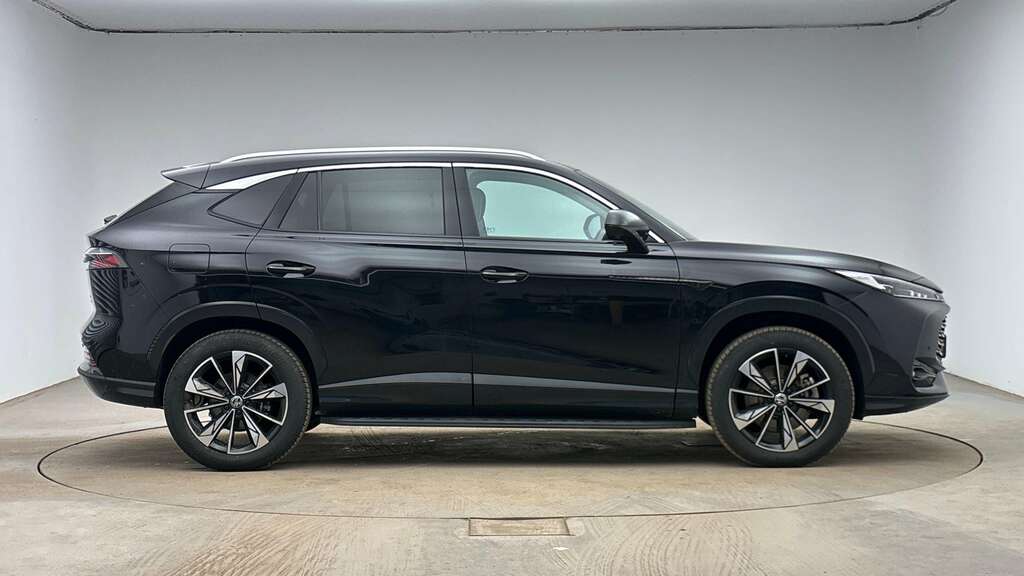 MG HS 1.5 T-gdi 24.7Kwh Trophy Suv Plug-in Hy Black #4