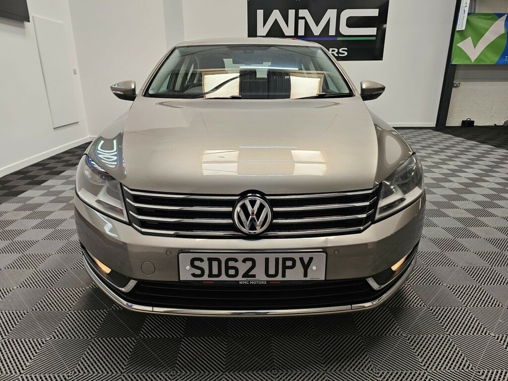 Volkswagen Passat Silver #28