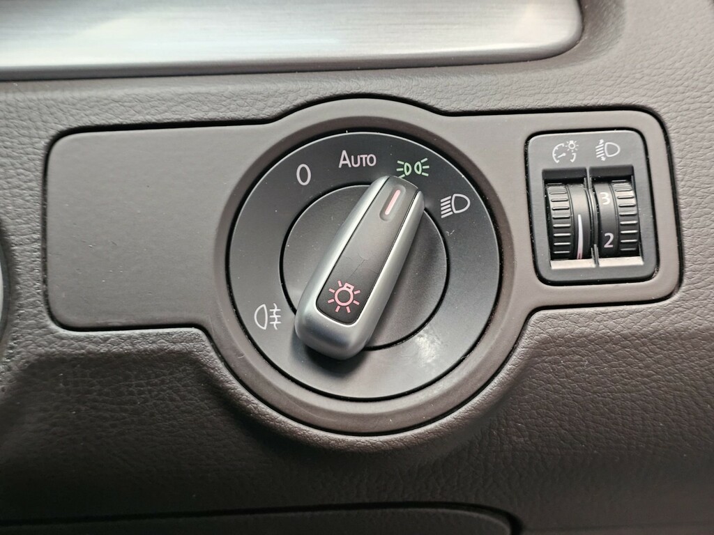 Volkswagen Passat Silver #41