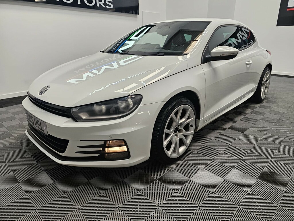 Volkswagen Scirocco 2.0 Tdi Bluemotion Tech R-line White #4