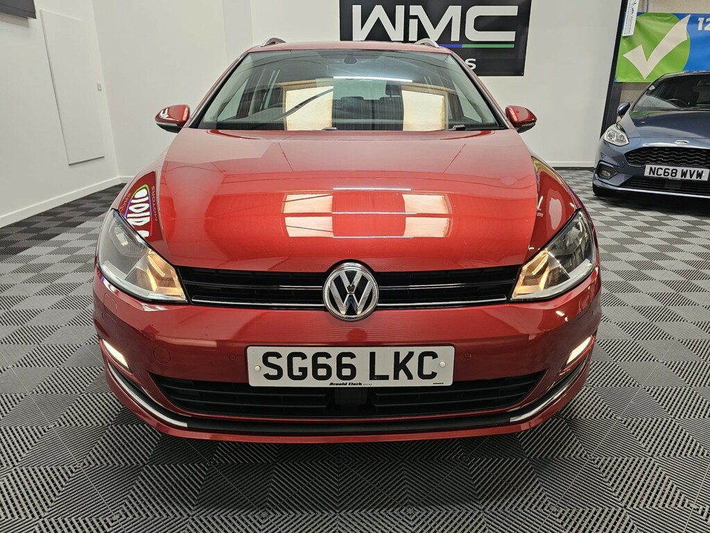 Volkswagen Golf 2.0 Tdi Bluemotion Tech Gt SG66LKC Red #3