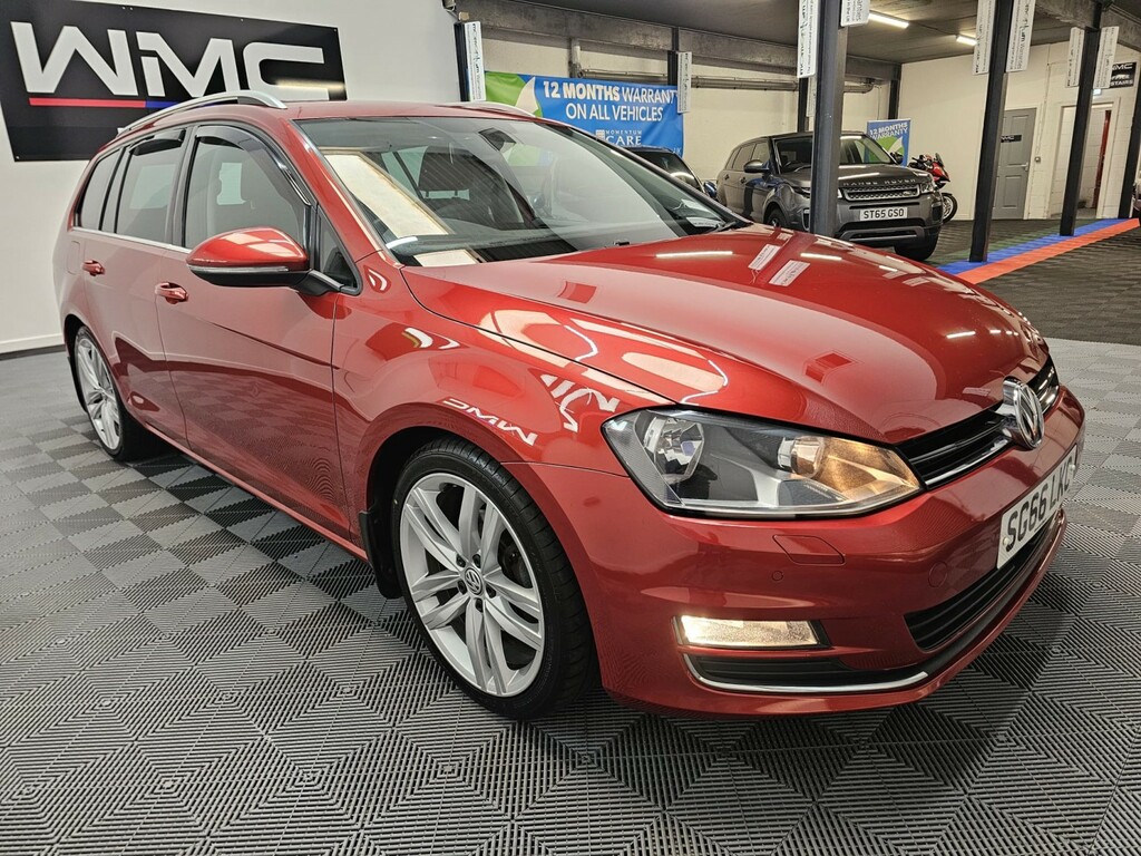 Volkswagen Golf 2.0 Tdi Bluemotion Tech Gt SG66LKC Red #2
