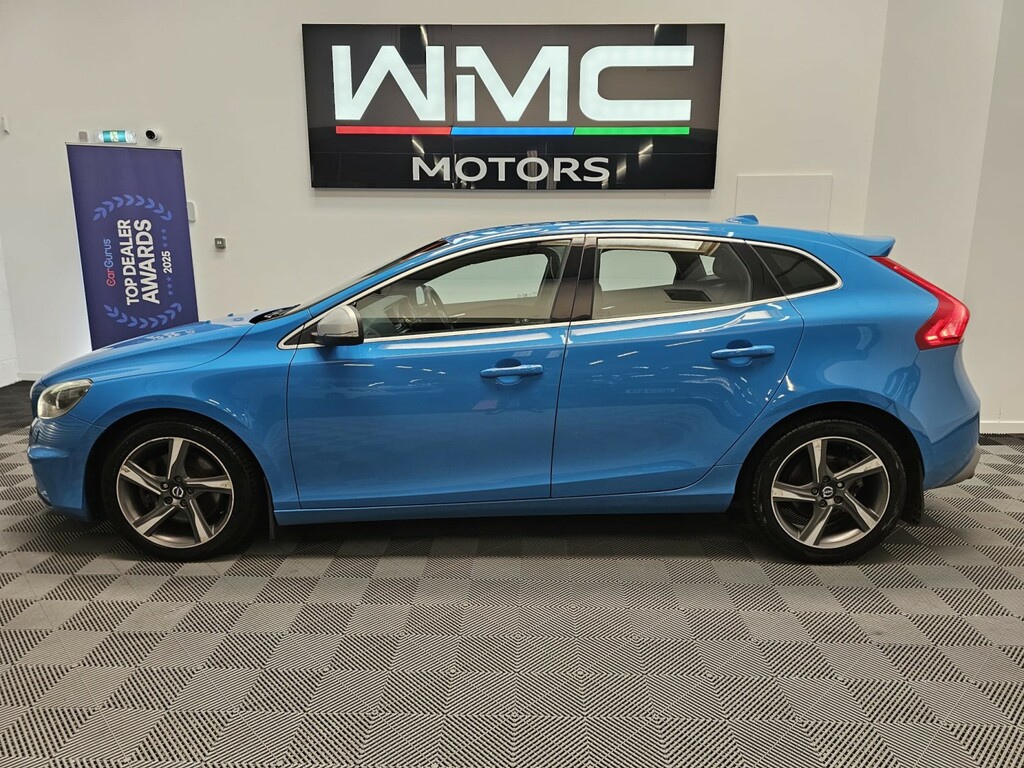 Volvo V40 2.0 R-design Lux Nav D4 SV65UVD Blue #5