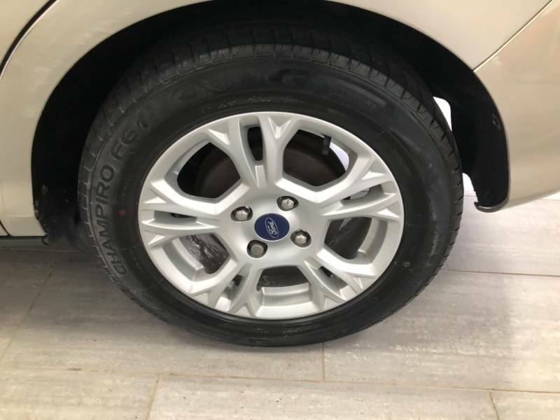 Ford B-Max 1.6 Tdci Titanium Euro 5 Silver #7