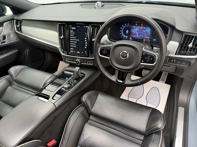 Volvo S90 T8 Recharge R-design Climate Pack Grey #23