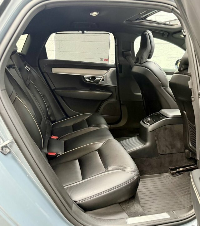 Volvo S90 T8 Recharge R-design Climate Pack Grey #29