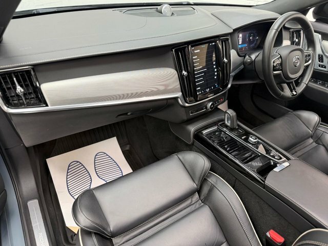 Volvo S90 T8 Recharge R-design Climate Pack Grey #26