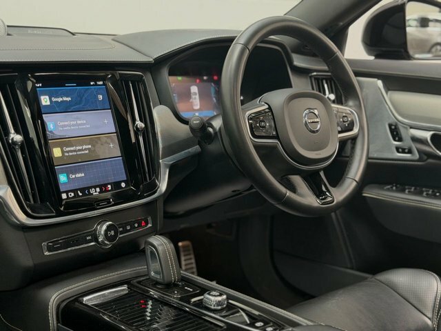 Volvo S90 2.0H T8 Recharge 11.6Kwh R-design Saloon Petro Grey #3