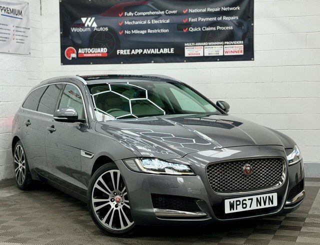 Jaguar XF R-dynamic Se Black White #1
