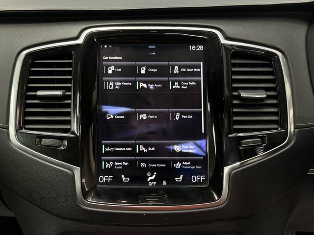 Volvo XC90  Silver #40
