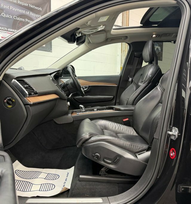 Volvo XC90  Silver #27