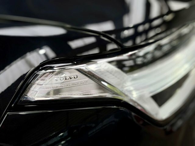 Volvo XC90  Silver #10