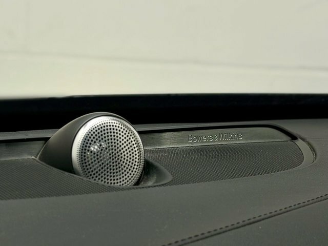 Volvo XC90  Silver #31