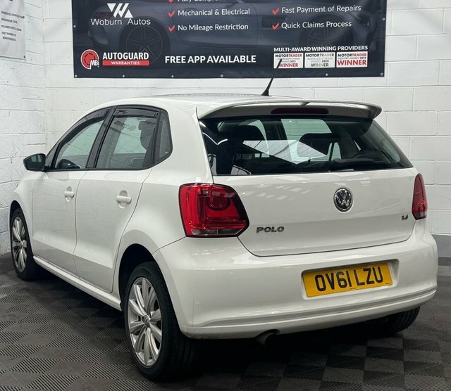 Volkswagen Polo Match Red #8