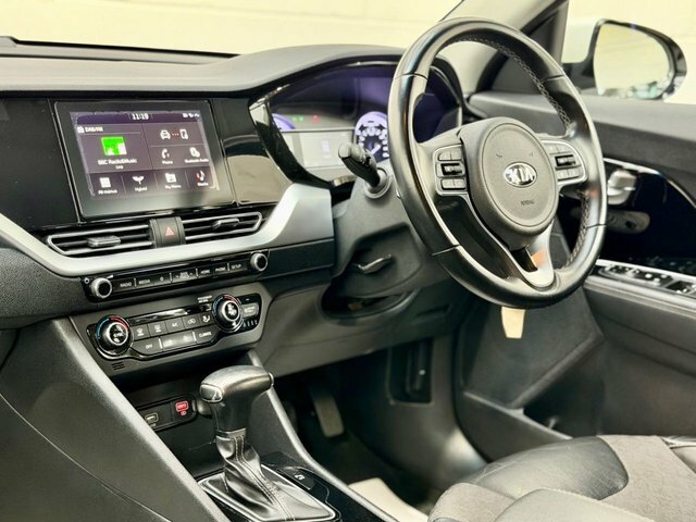 Kia Niro 1.6 Gdi 2 Suv Hybrid Dct Euro 6 Ss White #3