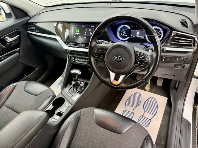 Kia Niro 2 White #20
