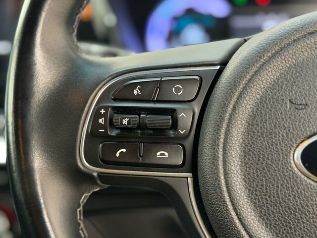 Kia Niro 2 White #29
