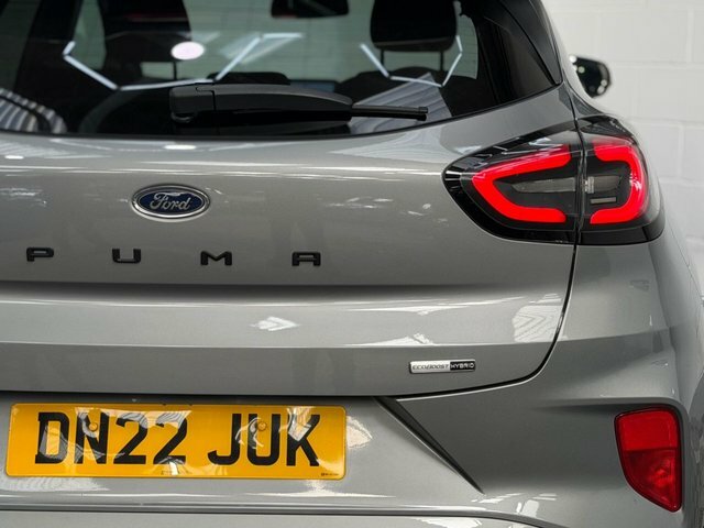 Ford Puma Puma Titanium Mhev White #37
