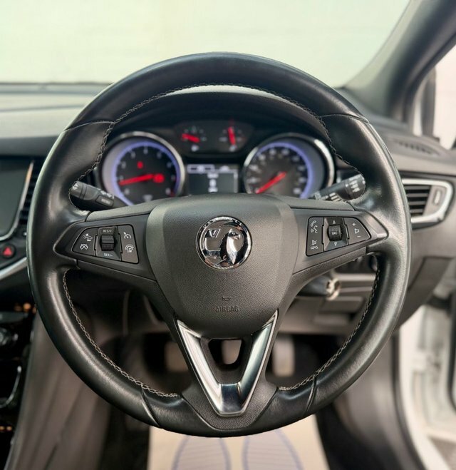 Vauxhall Astra Vauxhall Astra 1.2 Turbo Sri Vx Line Nav Hatchb...  #21