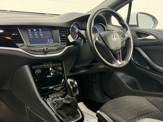 Vauxhall Astra Vauxhall Astra 1.2 Turbo Sri Vx Line Nav Hatchb...  #2