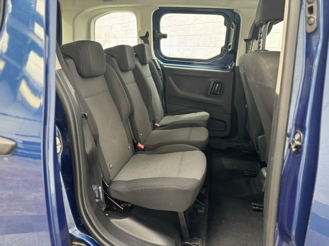 Vauxhall Combo Life Energy 7 Seat 5-Door Black #19